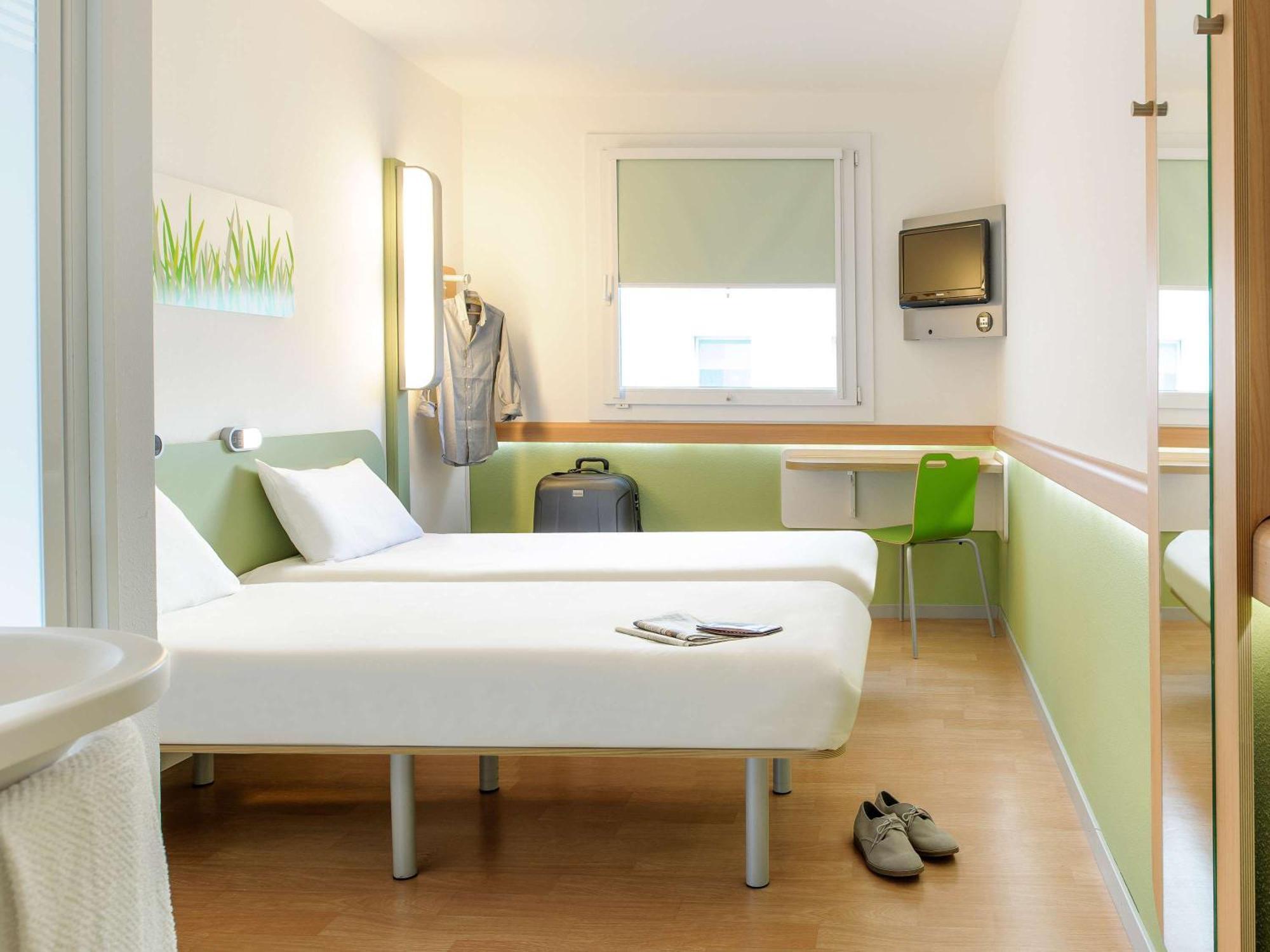 Ibis Budget Noyon Exterior foto