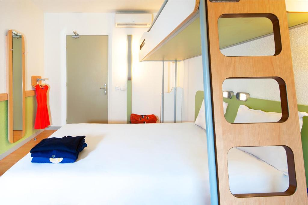 Ibis Budget Noyon Habitación foto